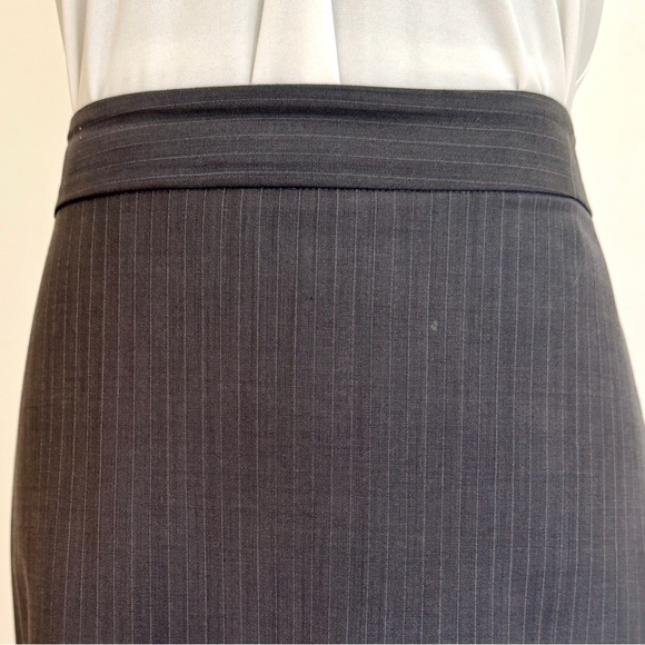 Ann Taylor Grey Wool Blend Pinstriped Pencil Skirt - Picture 3 of 7